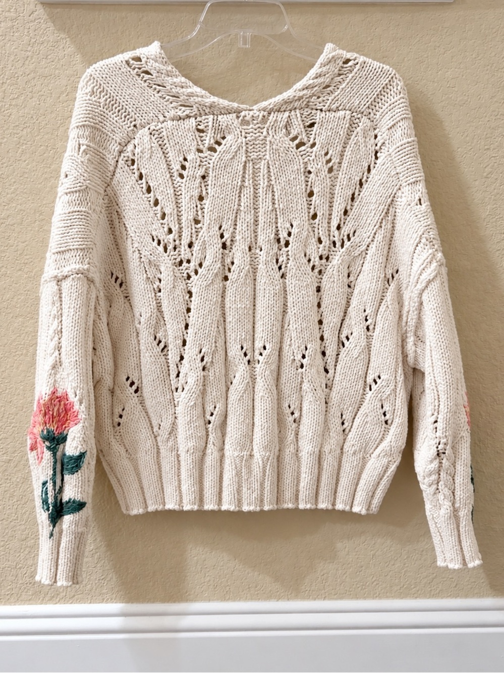 Pilcro Oversized Embroidered Cable-Knit Sweater Size L - Picture 8 of 10